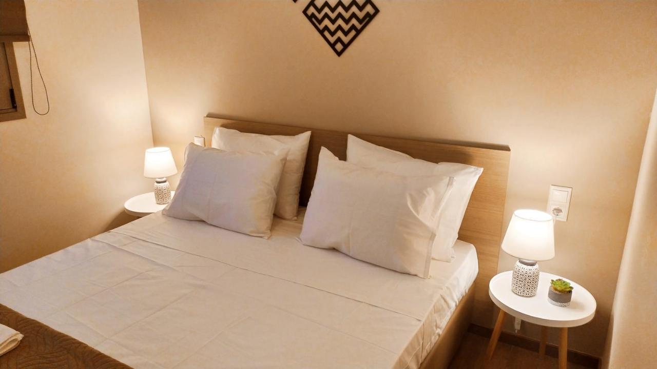 Uni Island - Old Town Suites Heraklion  Ngoại thất bức ảnh