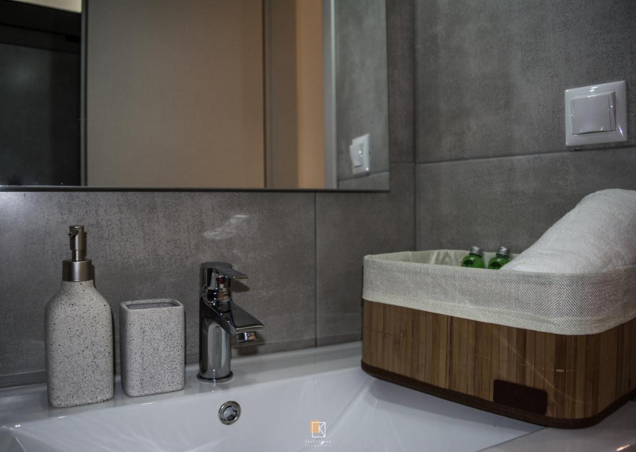 Uni Island - Old Town Suites Heraklion  Ngoại thất bức ảnh